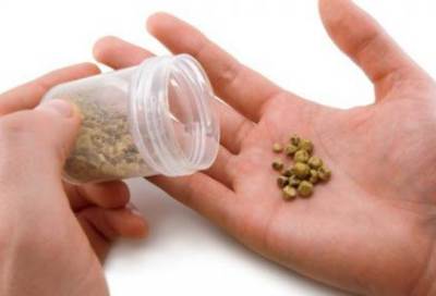 نوبات الإصابة بحصى المرارة .. لماذا تُصيب النساء أكثر؟