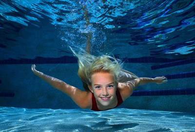 تعرفي علي فوائد السباحة