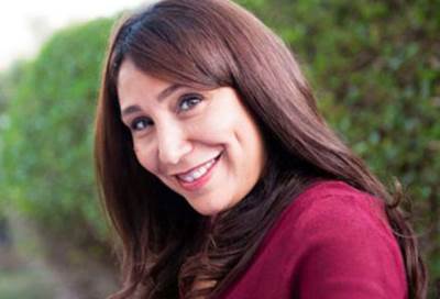 مخرجة سعودية تفوز بجائزة "المخرجين" في مهرجان دبي السينمائي