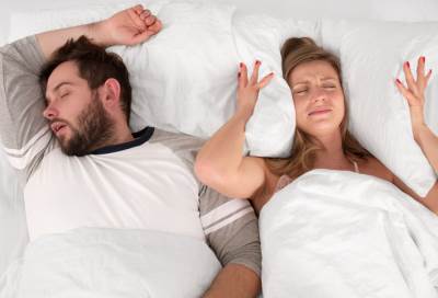 ​حلول سريعة للتخلص من "الشخير" أثناء النوم