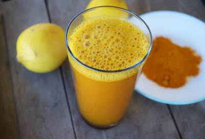 شاى الكركم بالليمون مسكن طبيعى للآلام