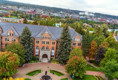 أستاذ جامعي يستقيل وآخر ينتحر بسبب التحرش الجنسي