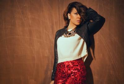 بالفيديو .. ألفت عمر تحكي موقف مضحك مع حسين فهمي