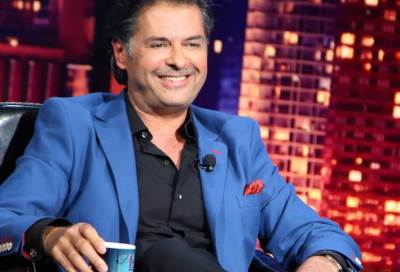 بالصورة .. راغب علامة يفاجئ الجميع بوشمه