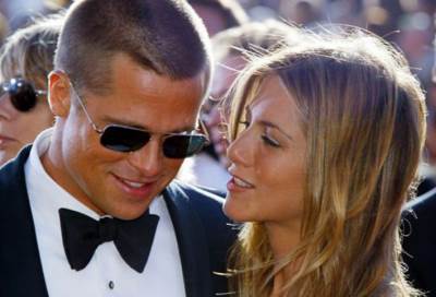 هل تقدم جنيفر أنيستون فيلما سينمائيا جديدا مع براد بيت؟