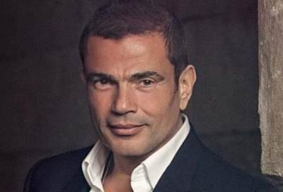 من وعده عمرو دياب بالغناء في حفلة زفافه مجاناً؟