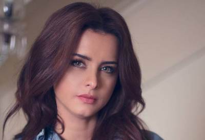 حقيقة طلاق نور