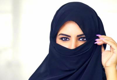 50 ألف ريال تعويضا لطفلة سعودية تعرضت لضربة "سيف" في اليوم الوطني