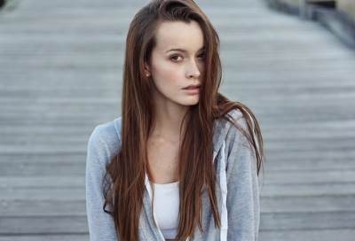 نصائح للعناية بالشعر الخفيف والمتساقط