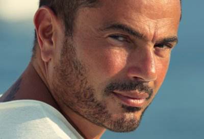 عمرو دياب يواصل دعم الحالة النفسية لدينا الشربيني