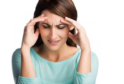 ماذا يحدث للجسم عند الشعور بالصداع؟