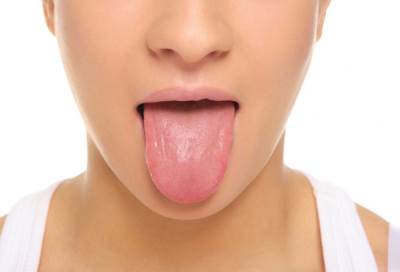 اختبار لسان بسيط يشخص سرطان البنكرياس قبل ظهور الأعراض