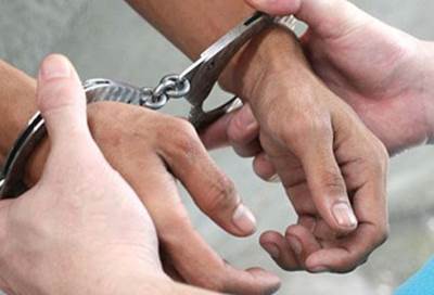 "علكة " تكشف غموض جريمة قتل