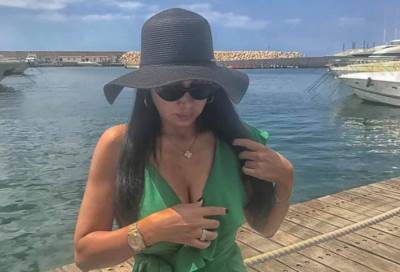 رانيا يوسف تنشر صورها على البحر عقب خروجها من النيابة