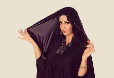 الراقصة صافينار تكشف حقيقة إعتزالها الرقص وإشهار إسلامها 