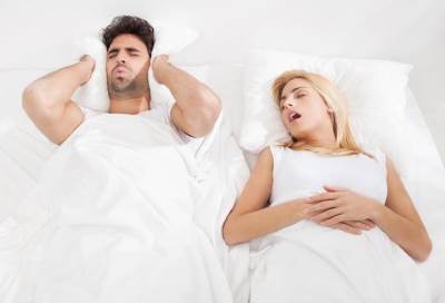  المعاناة من الشخير تزيد من مخاطر الإصابة بأمراض الشعب الهوائية العليا 