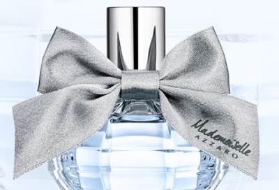 لامرأة فائقة السحر عطر Azzaro- Mademoiselle Azzaro L’Eau Tres Charmante