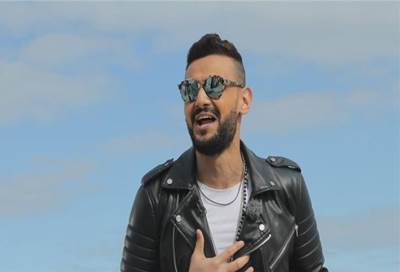 بالفيديو .. رامز جلال يسخر من شقيقه ياسر