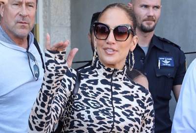  بالفيديو .. جينيفر لوبيز من تل أبيب الى مصر 