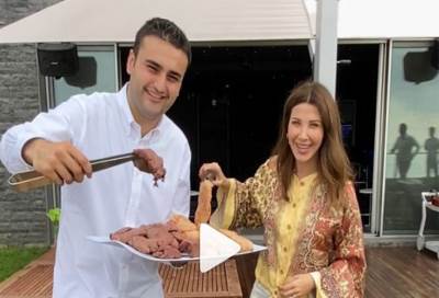 بالفيديو  .. الشيف بوراك فى منزل نانسي عجرم 