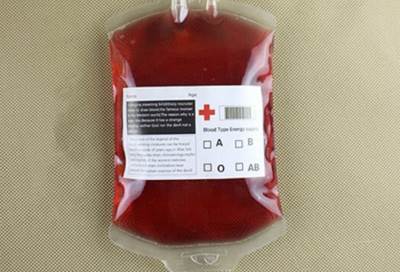 مفاجأة .. ابتكار دم صناعى يمكن نقله إلى أى فصيلة 