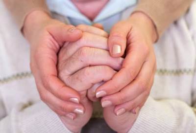 كيف ينتشر مرض الزهايمر عبر المخ؟