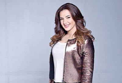 شاهد .. دنيا سمير غانم تتألق بصحبة زوجها فى هذه المناسبة الرسمية؟