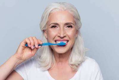 غسل الأسنان 3 مرات يومياً يحد من الأزمات القلبية