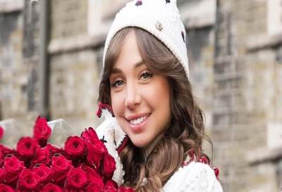 شاهد ..  إصابتة  لجين عضاضة بـ فيروس كورونا