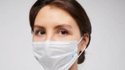 باحثون أمريكيون يعملون على تصميم كمامة تعقم نفسها ذاتياً .. إليكِ التفاصيل