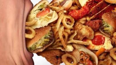 أطعمة تجنبيها في رمضان