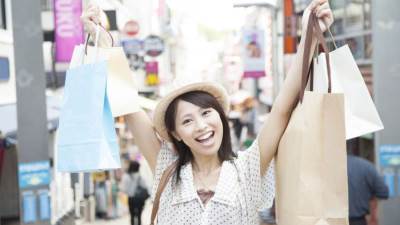 إتيكيت شراء ملابس العيد في ظل تفشي فيروس كورونا