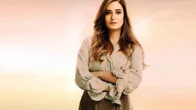 يبدأ عرضه اليوم .. أمينة خليل تكشف تفاصيل مسلسل ليه لأ
