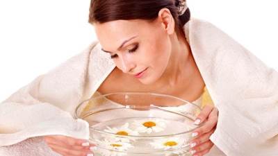 حمام بخار فى منزلك لتنظيف البشرة