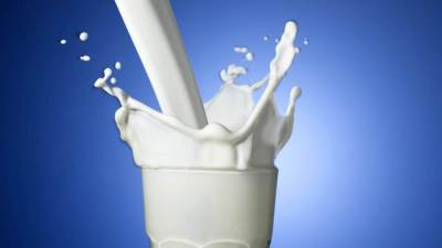 الحليب الخام يصيبك بالأمراض .. إليكِ التفاصيل