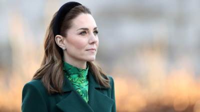 هل تعاني كايت ميدلتون حساسية تحرجها في الأسرة الملكية؟