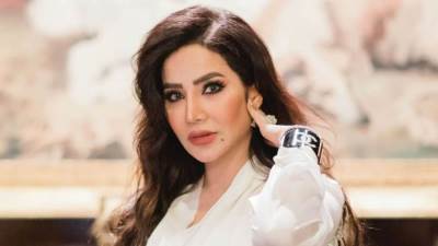 للشياكة والأناقة عنوان الفنانة" لجين عمران" بإطلالة جديدة جذابة..!