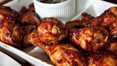 طريقة تحضير دبابيس الدجاج بدبس الرمان بمذاق رائع..!