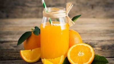 ماذا يحدث لجسمك عند شرب عصير البرتقال..!