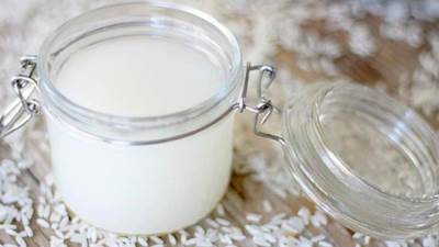 5 فوائد مذهلة لماء الأرز المنقوع .. تعرفي عليها