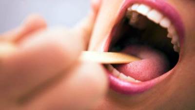 اختبار الحمض النووي يمكن أن يتنبأ بسرطان الحلق حتى 8 سنوات .. إليكِ التفاصيل