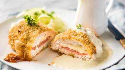 طريقة تحضير الكوردن بلو بطريقة سهلة وبمذاق لايقاوم..!