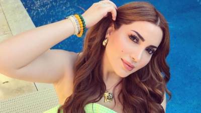 شاهد .. الفنانة نسرين طافش بإطلالة تبرز جمالها وأنوثتها..!