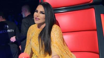 بالصورة ..  أحلام تتغزل بإليسا