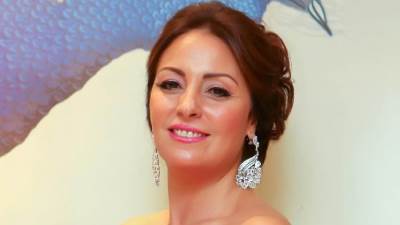 نرمين الفقى تشعل السوشيال ميديا بـ هوت شورت