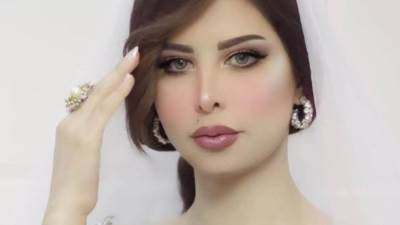 شاهد .. شمس الكويتية بإطلالة مثيرة وجذابة..!