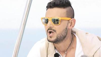 شاهد .. رامز جلال يكشف عن بوستر مرعب لفيلمه الجديد "أحمد نوتردام"