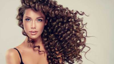 4 أخطاء تجنبيها عند اختيارك للشعر الكيرلي