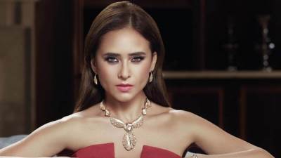 نيللى كريم : "الست أقوى من الرجل"