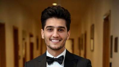 إسرائيل تمنع محمد عساف من العودة إلى بلاده .. إليك التفاصيل